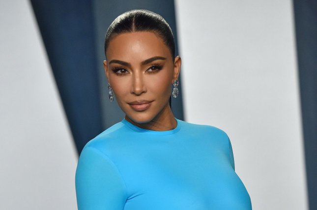 Kim Kardashian, Khloe Kardashian to discuss relationships in ABC special