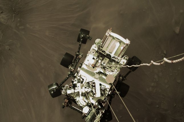 NASA rover searches for evidence of past life at ancient Martian river delta