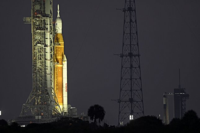 NASA working around valve issue to complete testing of Artemis moon rocket
