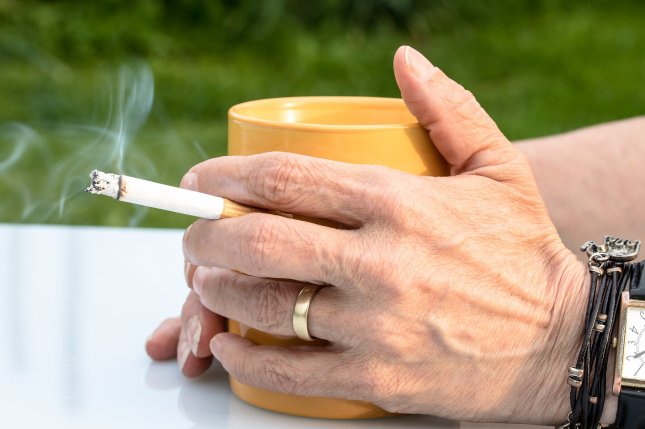 Some smokers develop genetic defenses against lung cancer, study finds