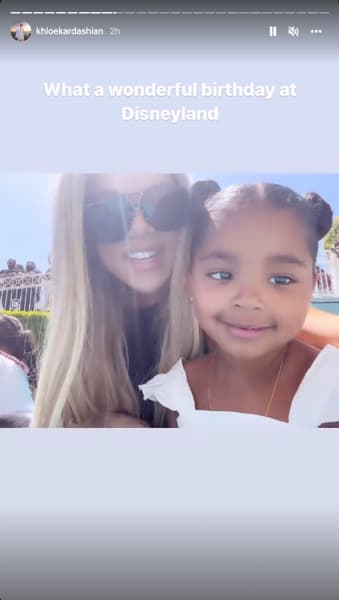 Khloe Kardashian Photoshop Example