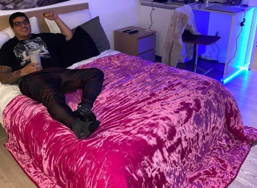 Paul Michael Reclines