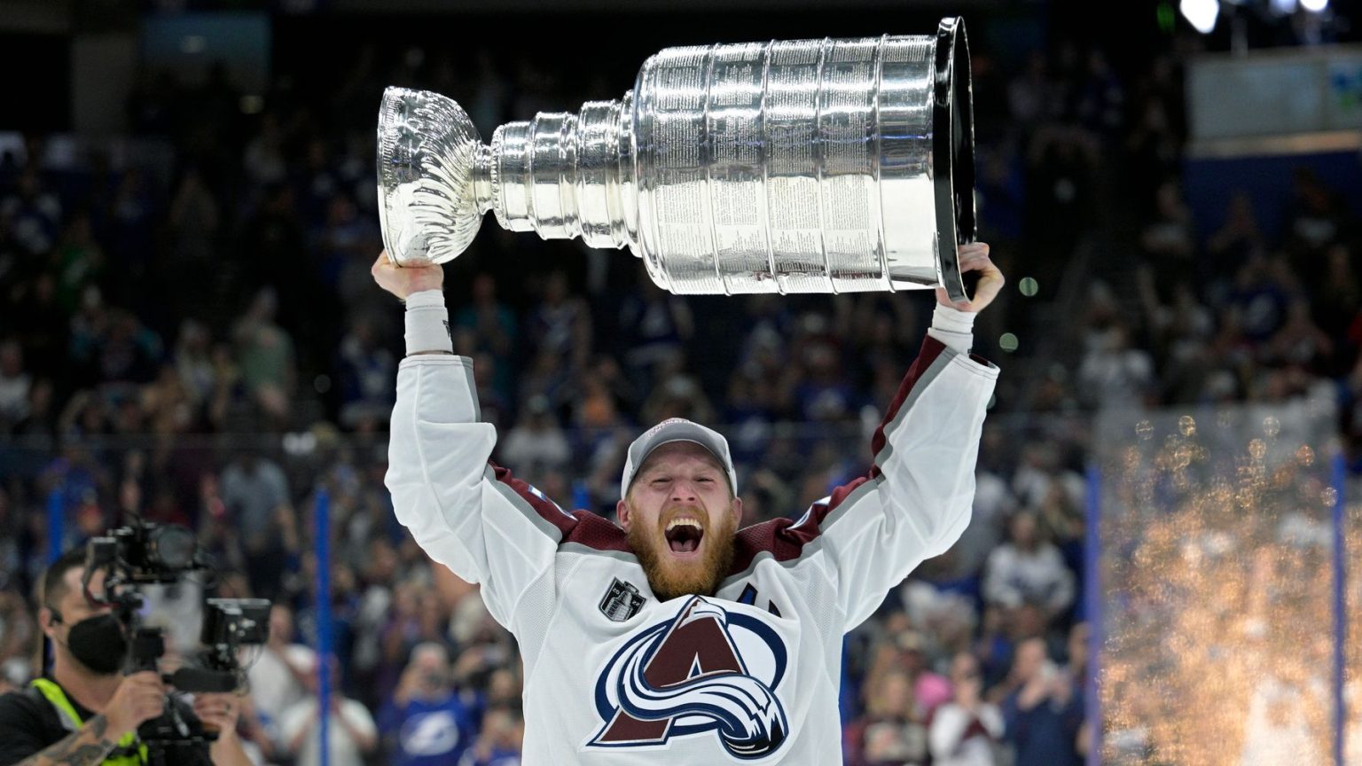 Denver Couple In Awe After Stanley Cup Accidentally Turns Up In Their ...