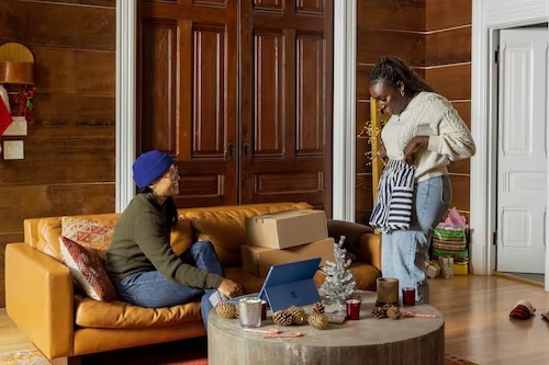5 ways to keep your friendships strong even when life is hectic 5 ways to keep your friendships strong even when life is hectic