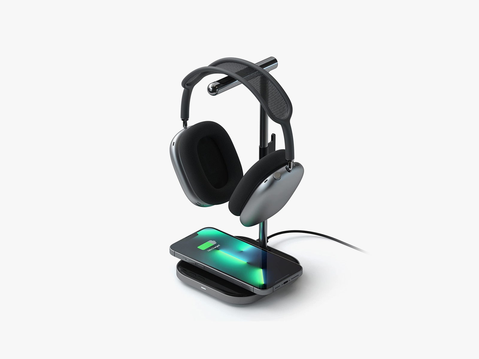Headphones and iPhone charging on Satechi 2in1 wireless charger