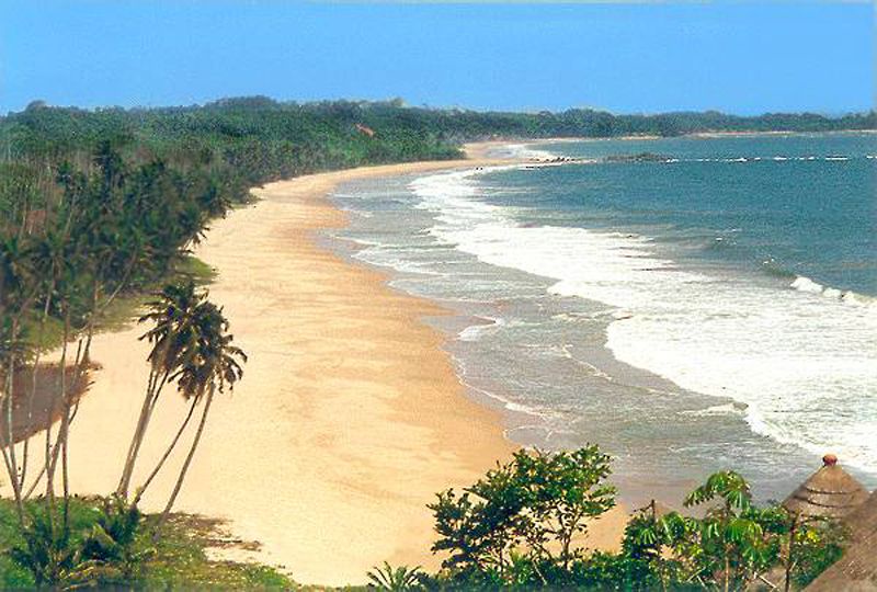 Воды гвинейского залива. Побережье Гвинейского залива кот ДИВУАР. Гвинейский залив Аккра. Кот ДИВУАР пляжи. Гвинейский залив Африка.