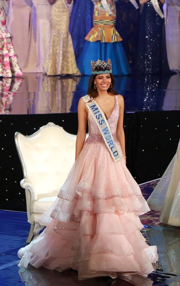 the-newly-crowned-miss-world-2016-stephanie-del-valle-from-puerto-rico-600x952