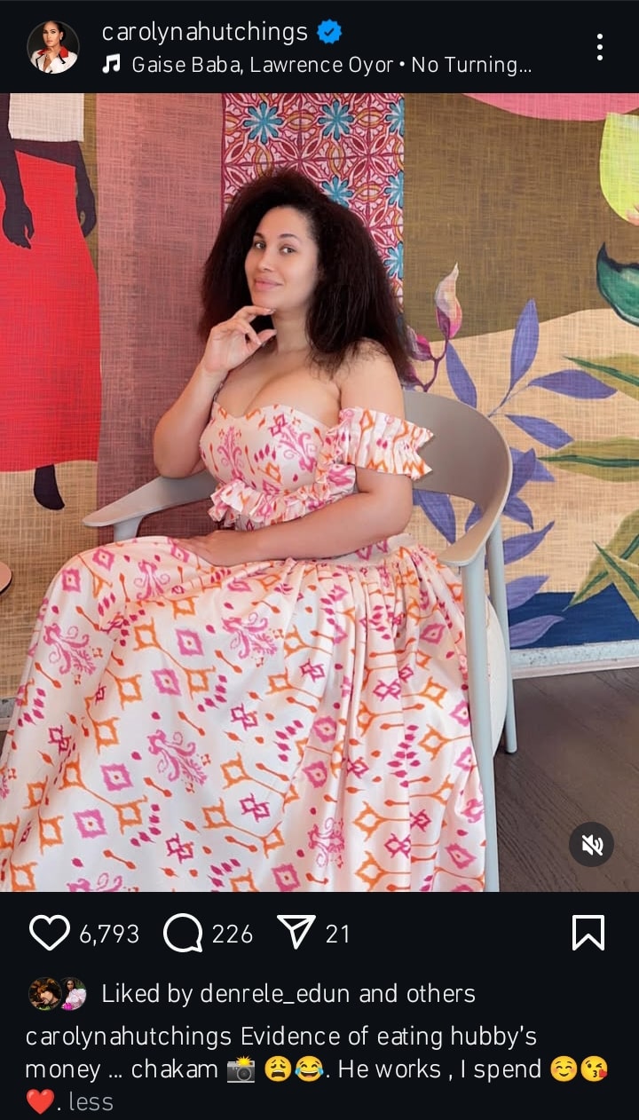 Caroline Danjuma shows off the evidence of hubby's money