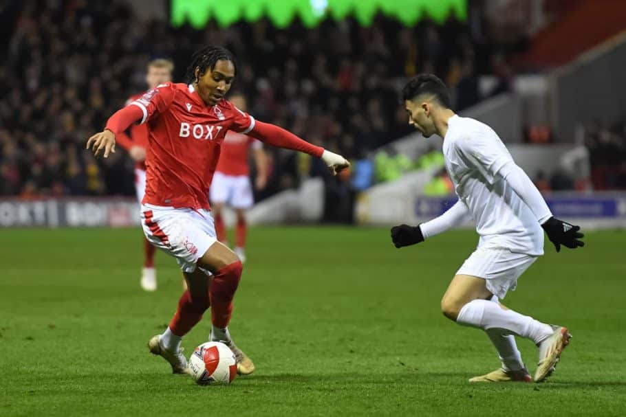 Djed Spence ‘favours’ Tottenham move amid transfer tug-of-war