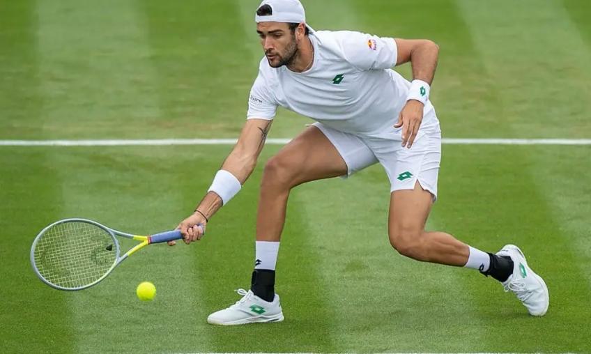 Matteo Berrettini's coach weighs in on Wimbledon situation 