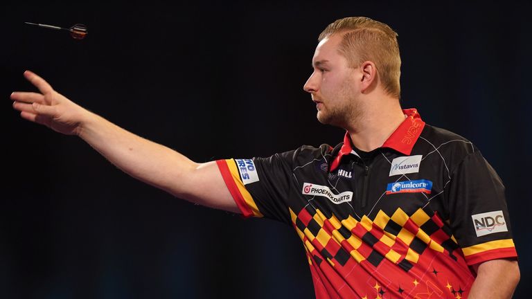 Dimitri van den Bergh overcame Gary Anderson 11-5 to win his first World Series title
