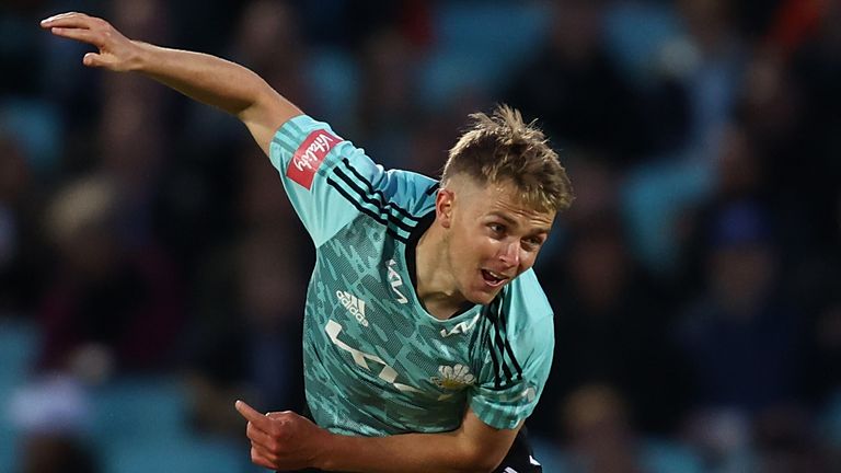 Sam Curran took five for 30 as Surrey maintained their strong start in the Vitality Blast 