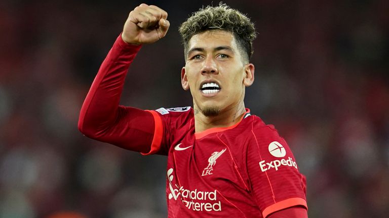 Roberto Firmino scored twice to extend Liverpool&#39;s advantage over Benfica
