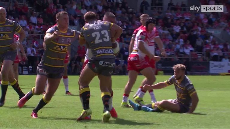Highlights of the Betfred Super League match between St Helens and Castleford Tigers