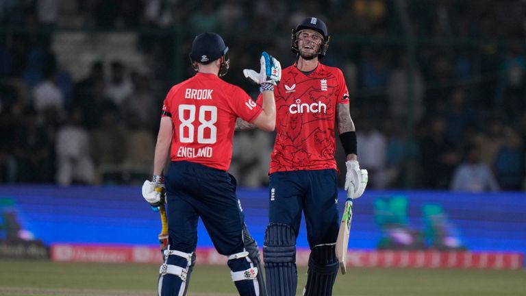 Nasser Hussain was impressed by England's clinical victory over Pakistan in the first T20 and loves the fact Alex Hales is back with a bang!