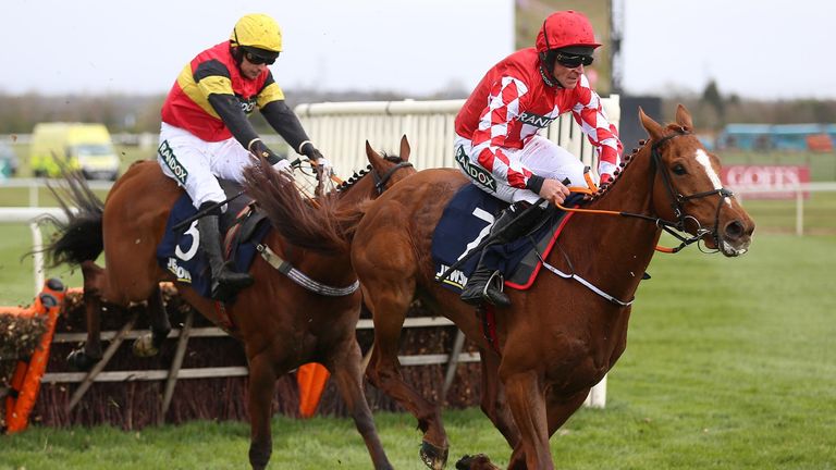 Knight Salute ridden by Paddy Brennan (left) and Pied Piper ridden by Davy Russell jump the last resulting in a dead heat between the two (provisional result pending a steward&#39;s enquiry) in the Jewson Anniversary 4-Y-O Juvenile Hurdle at Aintree Racecourse, Liverpool. Picture date: Thursday April 7, 2022.
