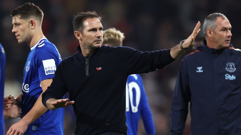 Frank Lampard reacts to Everton fans expressing their dissatisfaction with the loss to Bournemouth and team&#39;s performance