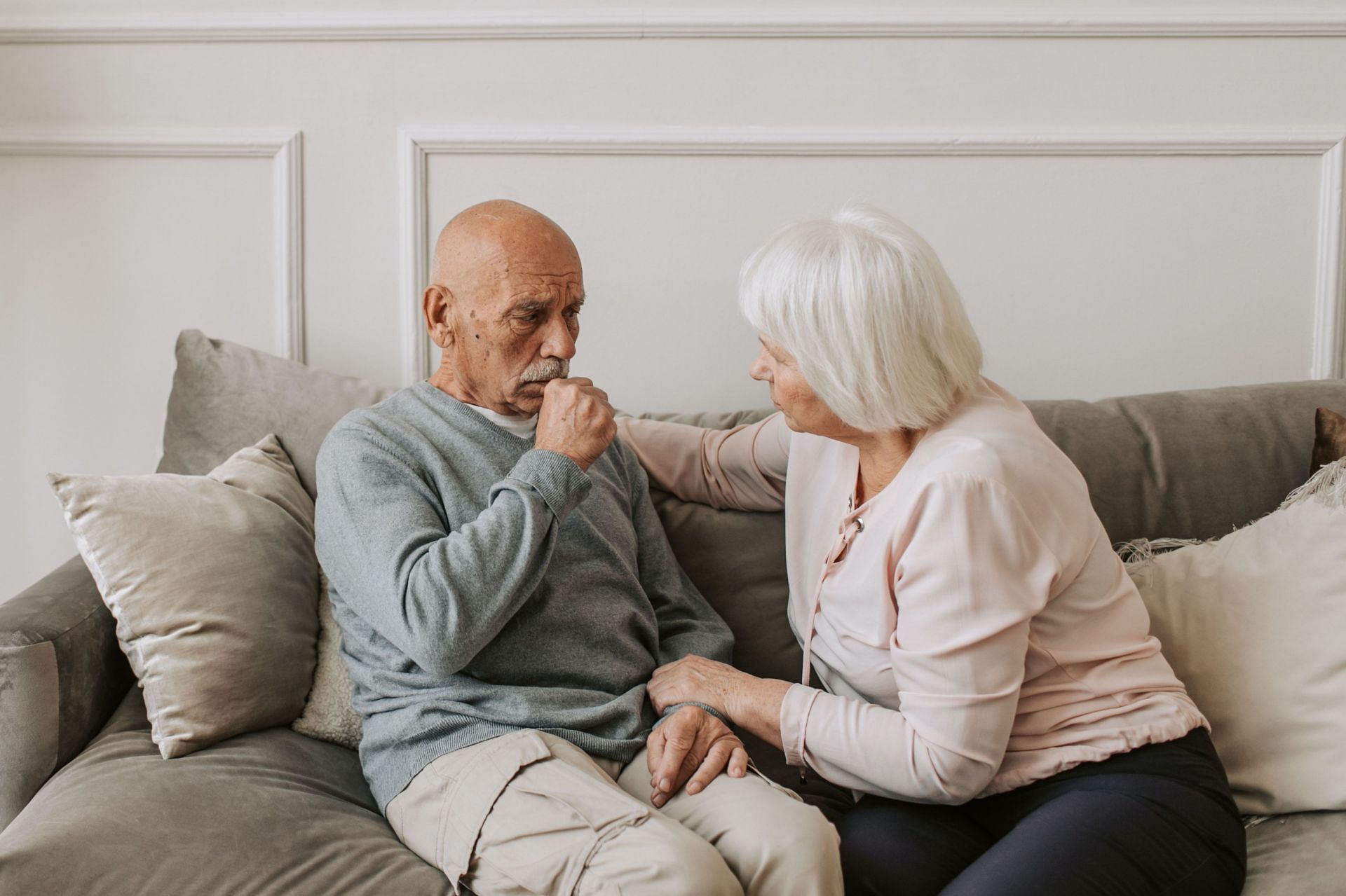 Unpleasant or metallic taste may result from congestion and mucus brought on by respiratory diseases. (Image via Pexels/ Vlada Karpovich)
