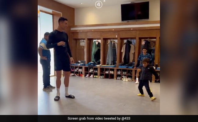 Watch: Cristiano Ronaldo In splits After Al-Nassr Teammates Son Imitates His Iconic Siiuuu Celebration Watch: Cristiano Ronaldo In splits After Al-Nassr Teammates Son Imitates His Iconic Siiuuu Celebration