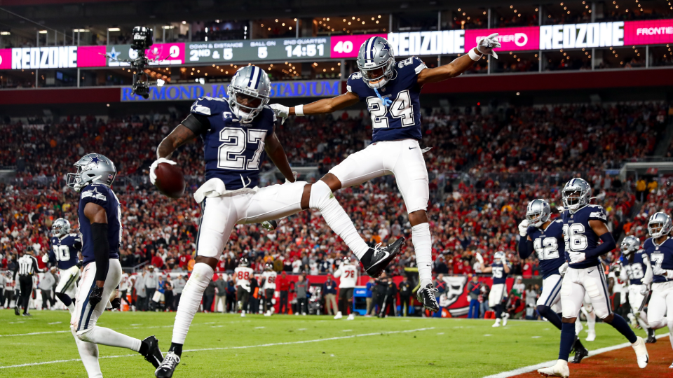 Cowboys, Buccaneers Cowboys, Buccaneers