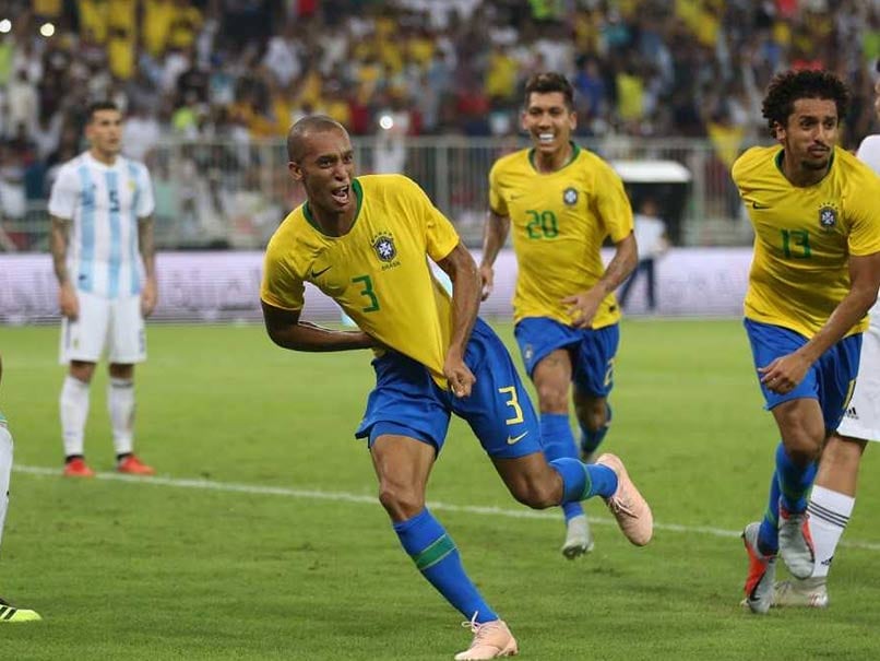 Former Brazil Center-Back Miranda Announces Retirement