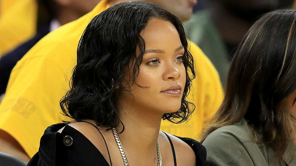 Rihanna Rihanna-060217-Getty-FTR.jpg