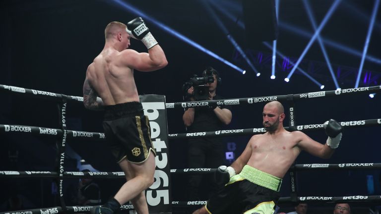 Scott Forrest boxing