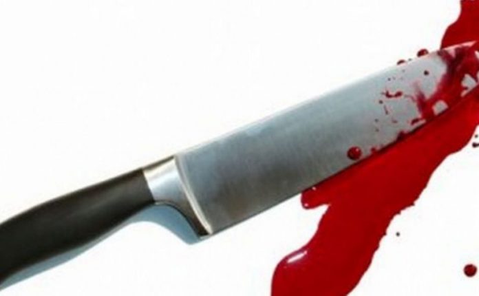 File photo stab knife