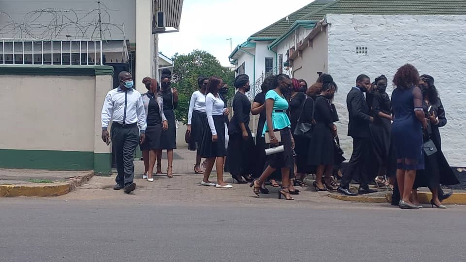 Fireworks As Gumbura’s 17 Wives Clash With Relatives Over Inheritance Matters