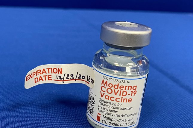 FDA approves 2nd booster of Pfizer, Moderna vaccines for 50 and over