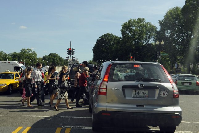 Larger vehicles more likely to hit pedestrians during turns than cars, study shows