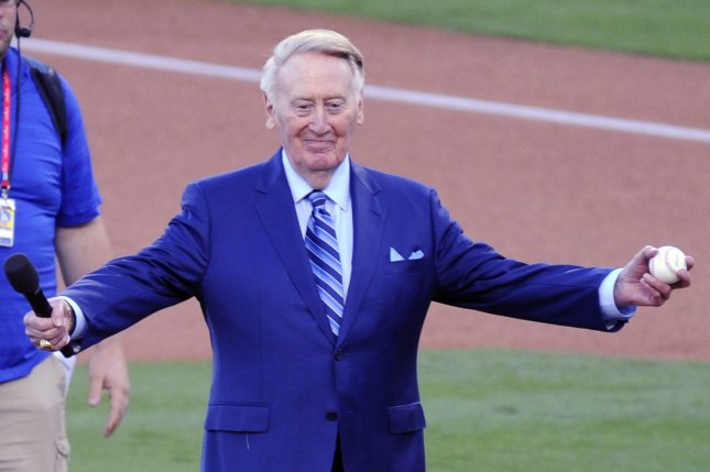 Ex-Dodgers announcer Vin Scully wins Baseball Digest's Lifetime Achievement Award