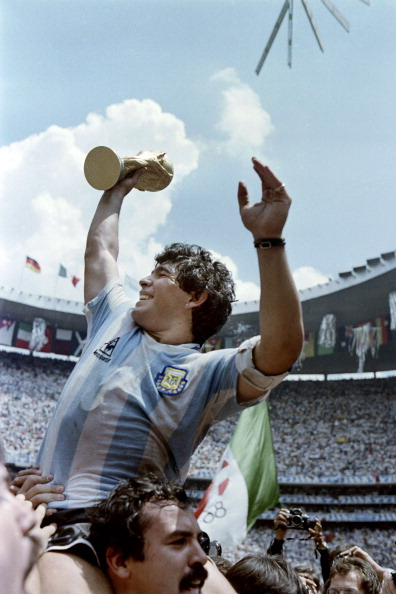 Maradona holds the World Cup trophy