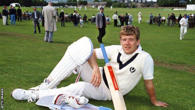 Andy Goram playing cricket for Scotland in 1991