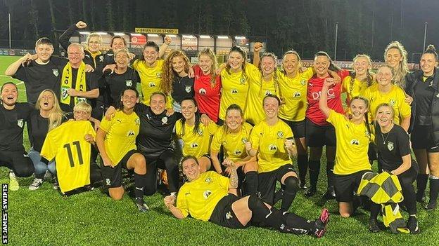 St James' Swifts