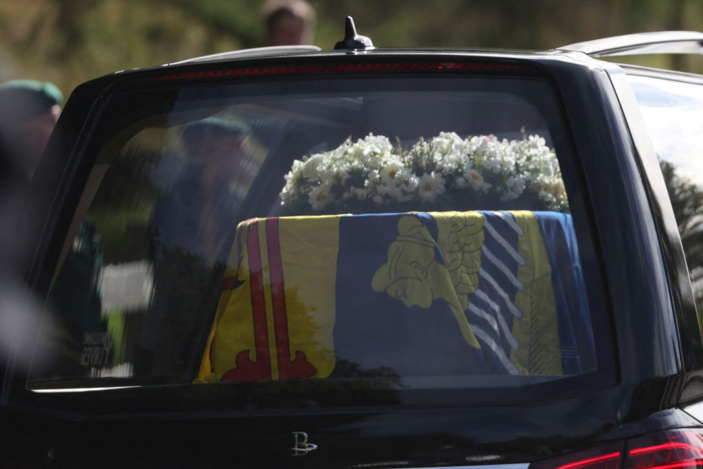 Queen Elizabeth II's coffin arrives in Edinburgh, mourners line streets to pay their respects