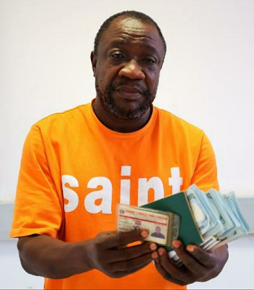 EFCC arrests two suspected currency counterfeiters with fake $270,000 in Abuja