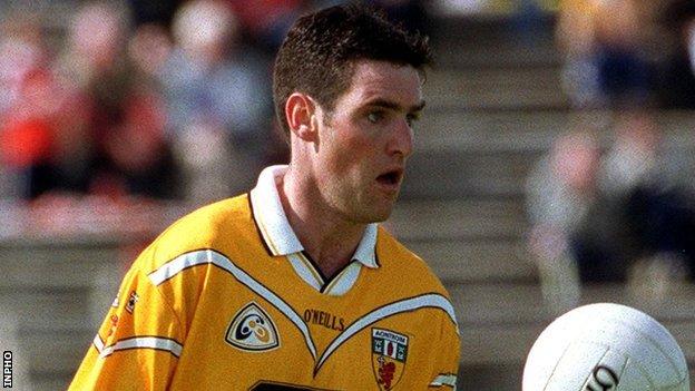 Frankie Wilson in action for Antrim in 2001