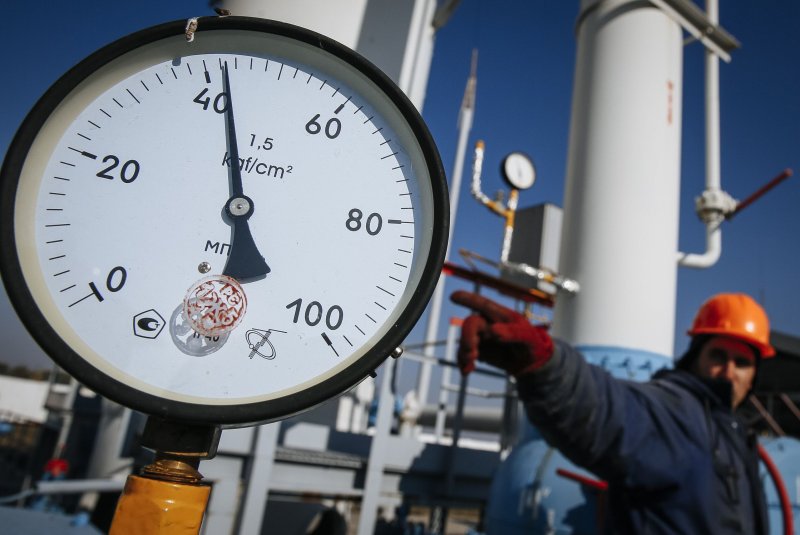 Since the outbreak of war in Ukraine, foreign companies are looking more and more to the United States for secure source of natural gas. File photo by Roman Pilipey/EPA