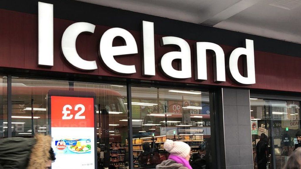 Iceland front of shop