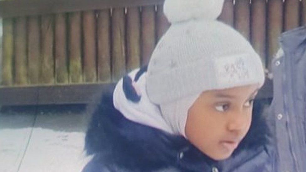 A picture of missing girl Aaich