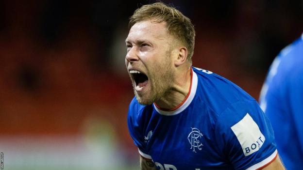 Scott Arfield celebrates his winner for Rangers