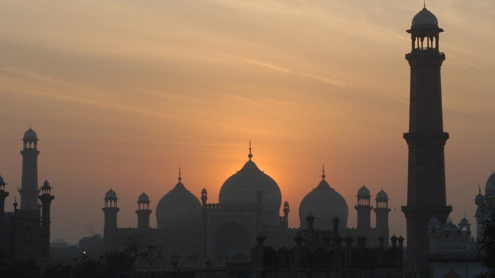 Badshahi Mosque at sunset in Lahore, Pakistan