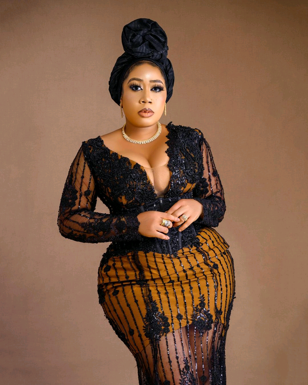 'Your Future Husband Will Find You Before The End Of 2021,' Actress Moyo Lawal Prays For Single Nigerian Ladies