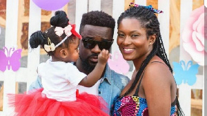 Sarkodie with his wife Tracy and their daughter