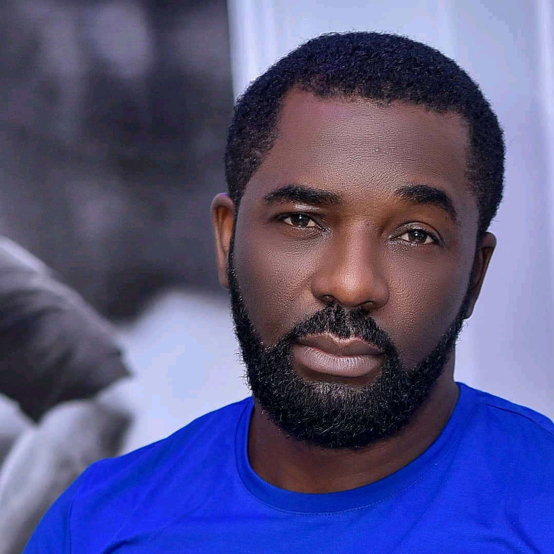 Actor Emeka Amakeze Blasts Celebrities Complaining About People Celebrating Only The Dead