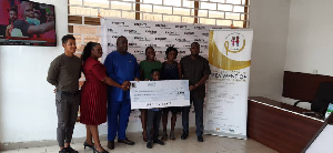 Officials of LCCG receiving the donation