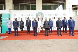 ECOWAS leaders in a group photo after the Accra summit of September 16