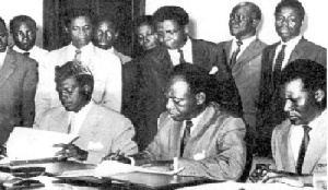 L - R: President Modibo of Mali, Ghana's Nkrumah and Toure of Guinea sign a pact
