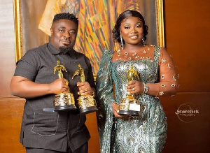 Quophi Okyeame, Stacy Amoateng with their trophies